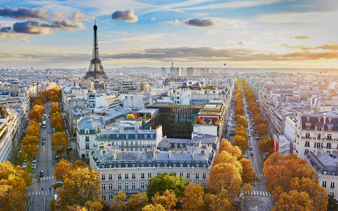 paris-cityscape-overview-guide